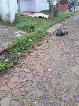 Rua Felisbino Beck, local onde ocorreu o homicídio na manhã de hoje. (Foto: Divulgação/Jornal Direto ao Ponto)