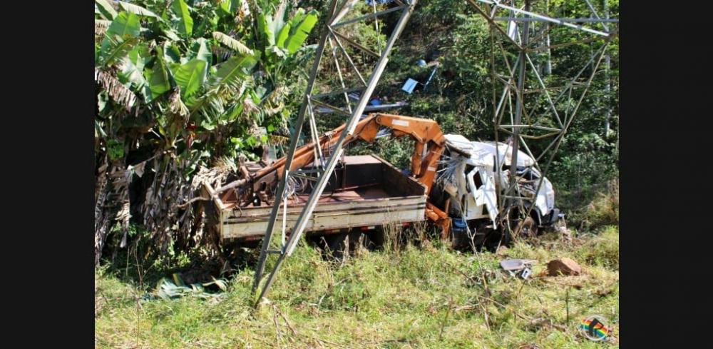 Acidente ocorreu em São Miguel do Oeste (Foto: Rudinei Heinle)