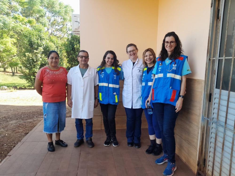 Equipe de saúde indígena (Foto: Prefeitura de Redentora)