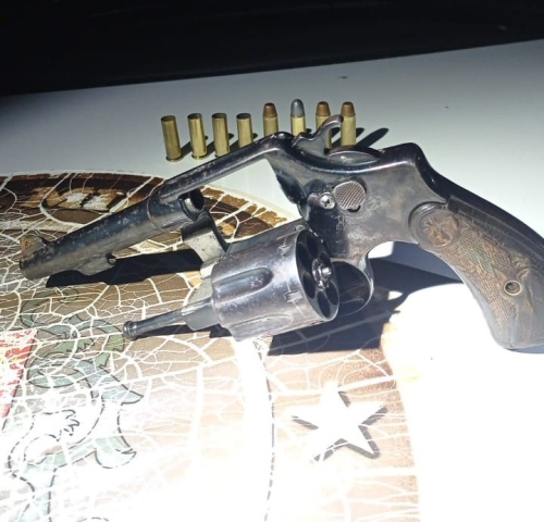 Arma apreendida em Crissiumal (Foto: Brigada Militar)