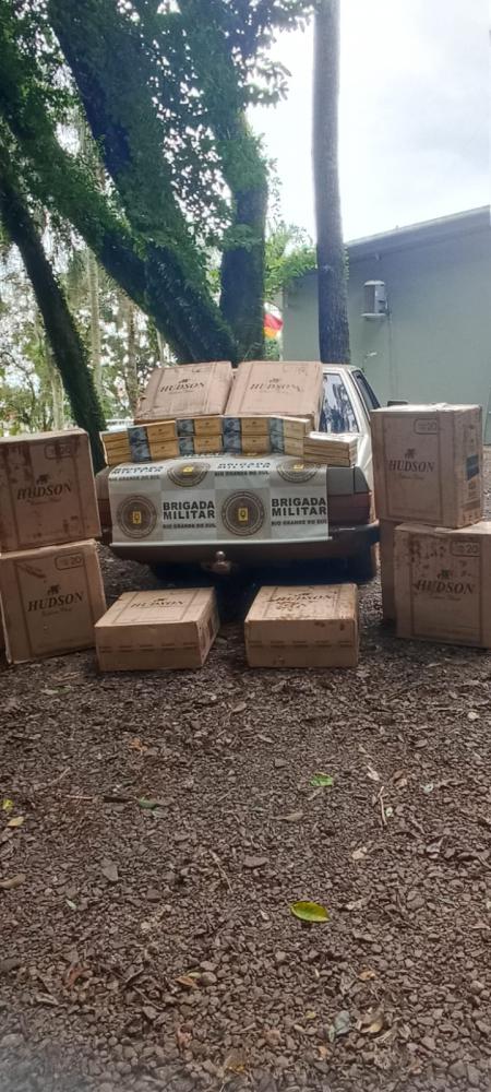 Apreensão de cigarros ocorreu no interior de Tenente Portela (Foto: Brigada Militar)