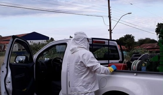 Aplicação do inseticida se concentrou no bairro Oliveira (Foto: Reprodução/RD Foco)