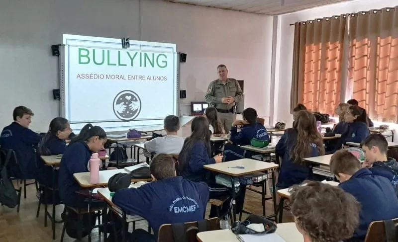 Escola Municipal de Três Passos foi transformada em Escola Cívico-Militar (Foto: Prefeitura de Três Passos)