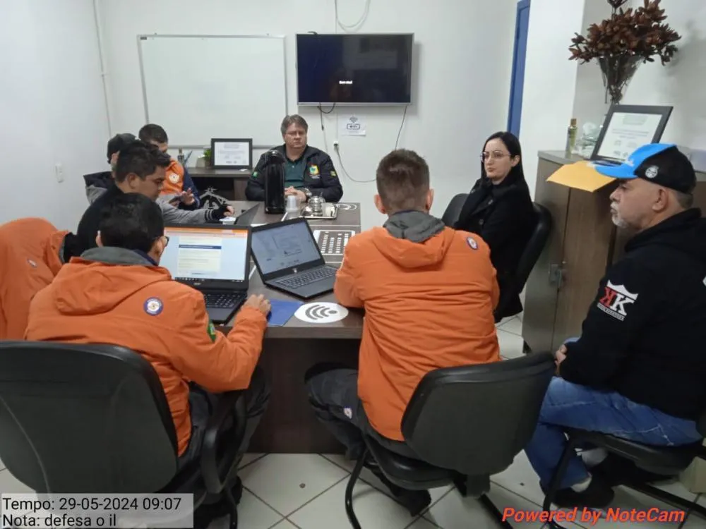 Encontro ocorreu em Frederico Westphalen (Foto: Prefeitura de Redentora)