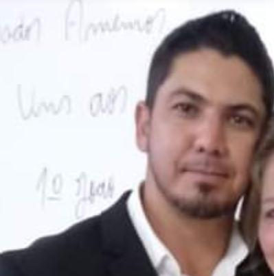 Elias dos Santos Silvestre, de 39 anos, já teve a prisão preventiva decretada pelo Poder Judiciário (Foto: Reprodução/Facebook)