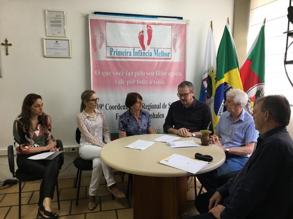 Contrato foi assinado nesta terça-feira (Foto: Divulgação/19ª CRS)