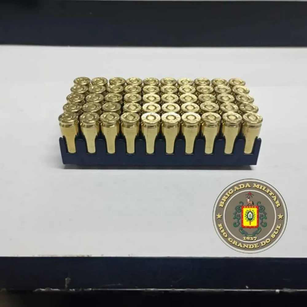 Apreensão foi registrada na tarde deste domingo (Foto: Brigada Militar)