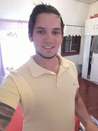 Gustavo Henrique Vargas tinha 25 anos (Foto: Reprodução/Facebook)