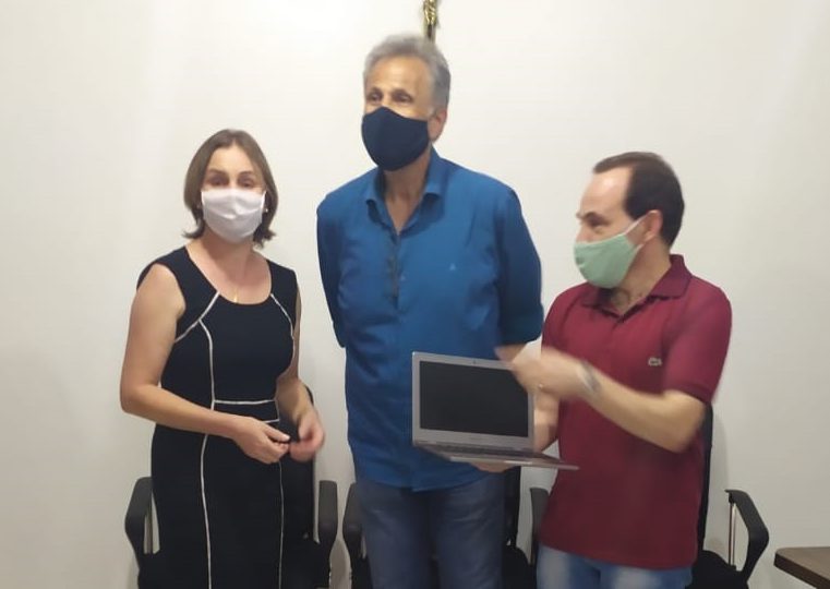 A entrega dos equipamento ocorreu na quarta-feira, 14. (Foto: Reprodução/Ascom/Braga)
