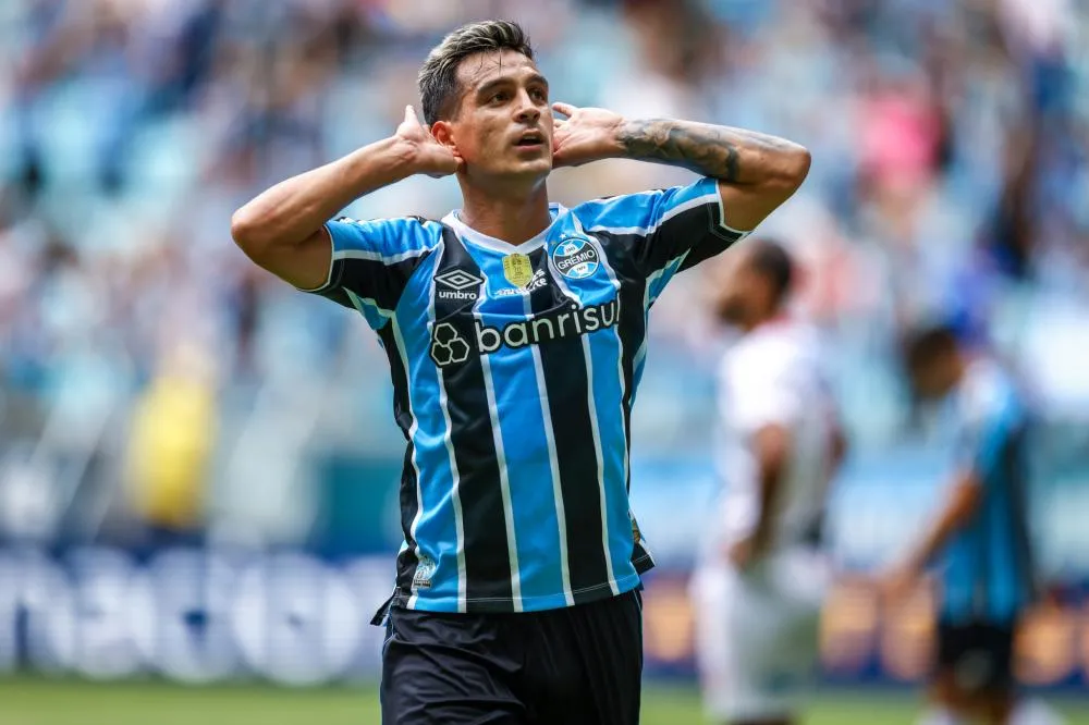 Cristaldo foi o destaque do Grêmio na goleada aplicada no São Luiz (Foto: Lucas Uebel | Grêmio FBPA)