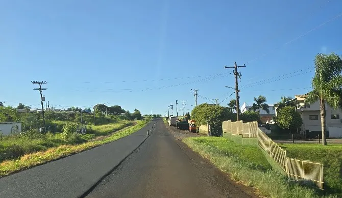 Recapeamento está sendo feito no trajeto entre Tenente Portela e Derrubadas (Foto: Jonas Martins)