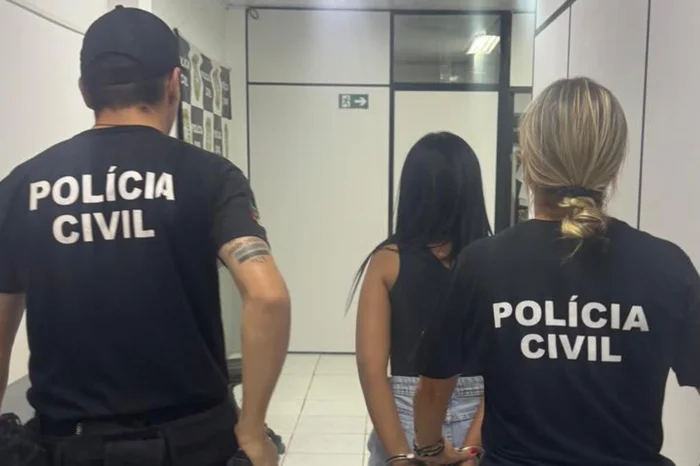 Influenciadora digital de 21 anos foi presa na noite da sexta-feira (8/3) (Foto: Divulgação | Polícia Civil)