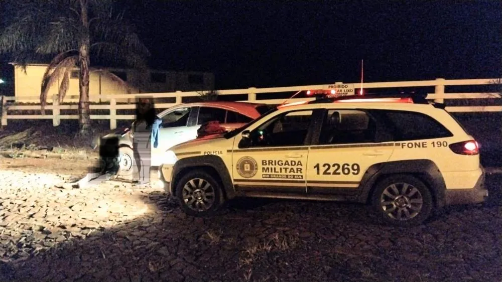 GM Agile tinha sido furtado na última semana na cidade de Três Passos e foi localizado em Braga (Foto: Divulgação | 7º BPM)