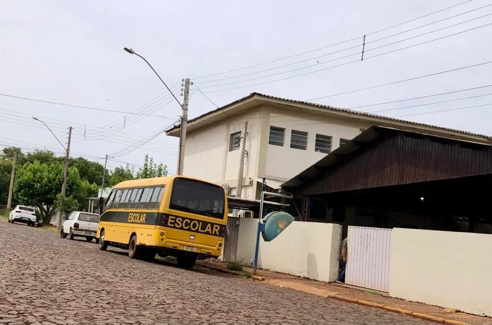Alguns edis mencionaram a possibilidade de terceirizar o serviço de transporte escolar (Foto: Diones Roberto Becker)
