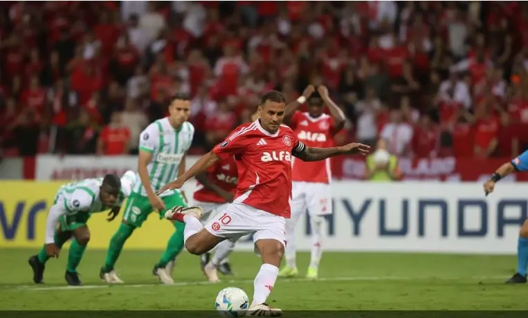 Com o resultado, a equipe colorada é líder do Grupo F, com 4 pontos. (Foto: Divulgação/Inter)