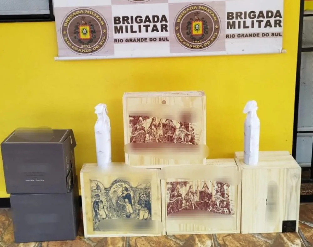 Flagrante de crime de descaminho foi registrado na tarde deste sábado (19/4) (Foto: Divulgação | Pelotão Rodoviário de Santo Augusto)