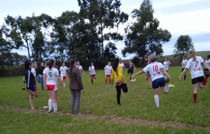 Equipe está treinando com expectativa de disputar Campeonato Gaúcho de Futebol Feminino (Foto: Ildo Scapini)