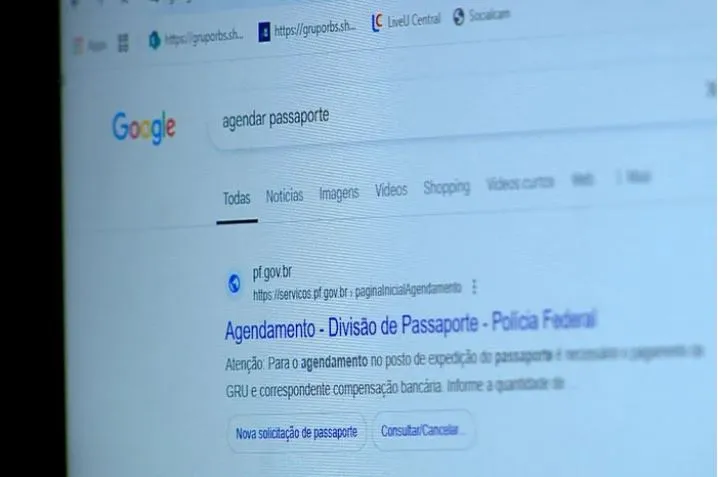 Denúncias de páginas suspeitas podem ser feitas no site oficial da PF ou pelo telefone 181. (Foto: Reprodução / Divulgação / RBS TV)