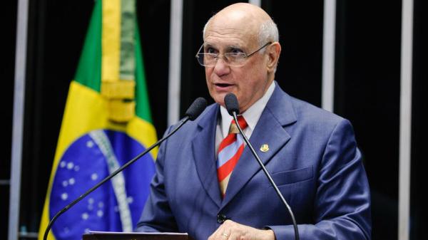 Senador Lasier Martins