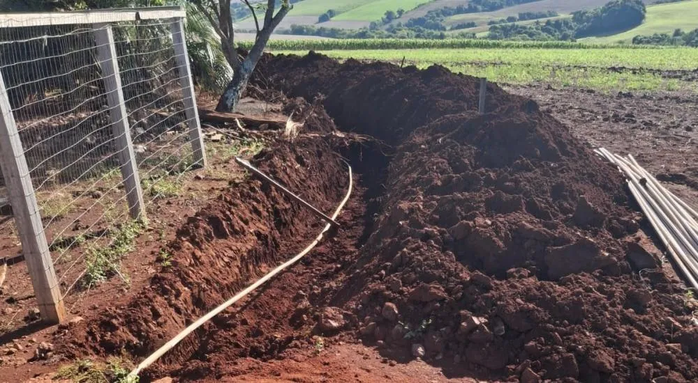 Redes abastecem famílias residentes em Campo Santo e Galpões (Foto: Divulgação | ASCOM Coronel Bicaco)