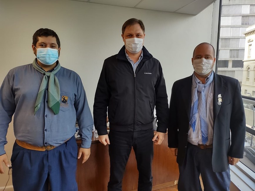 Voss e Fornari ainda visitaram o Presidente da Frente Parlamentar Mista em defesa da Cultura Gaúcha (Foto: Divulgação)