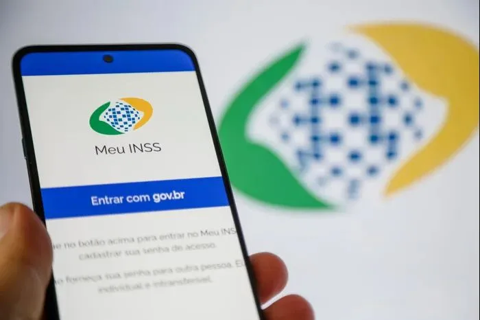 Medida busca garantir que o pedido de consignado realmente tenha partido do titular do benefício. (Foto: Luis Lima Jr / stock.adobe.com)