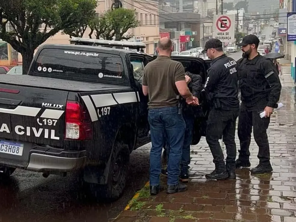 Suspeito de abusar crianças e adolescentes em Erebango foi encaminhado ao Presídio de Getúlio Vargas. (Foto: Divulgação / Polícia Civil)