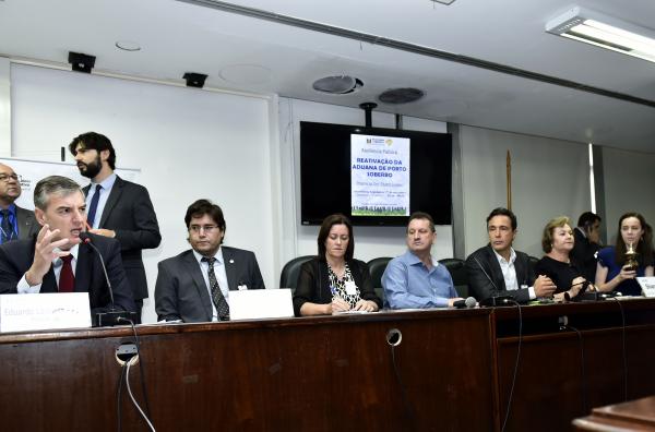 Audiência proposta pelo deputado Eduardo Loureiro ocorreu nesta terça-feira, em Porto Alegre (Foto: Divulgação/Agência de Notícias AL-RS) 