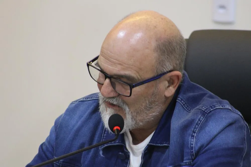 Vereador Luiz Flávio Rangel destacou que o educandário possui turno integral e serve de quatro a cinco refeições por dia aos alunos (Foto: Diones Roberto Becker)