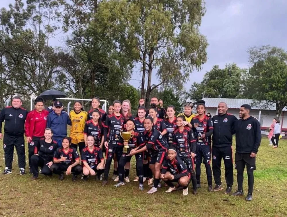 Equipe rubro-negra derrotou o Cruzeiro de Porto Alegre por 11 a 1 (Foto: Reprodução | Instagram FGF)
