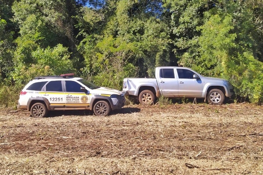 VW Amarok foi encontrada em Linha Fátima, interior de Erval Seco (Foto: Divulgação/BM)