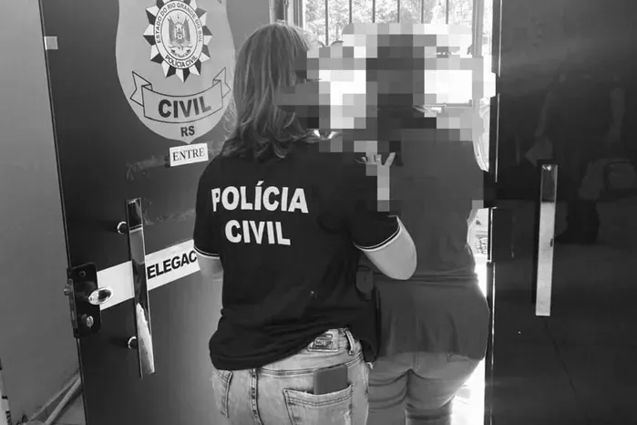 Investigação apura que a professora praticou crime de maus-tratos qualificado por lesão grave (Foto: Divulgação | Polícia Civil)