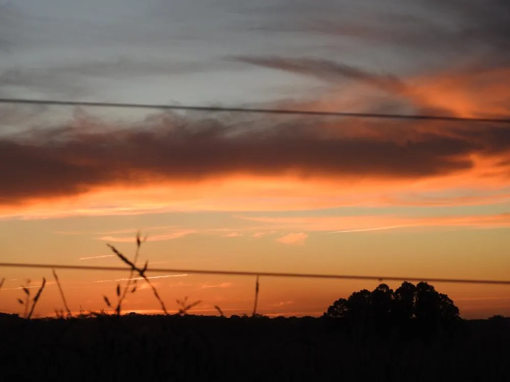 No domingo (2/11), um sistema aumenta a instabilidade atmosférica, criando condições favoráveis à ocorrência de tempestades no Estado (Foto: Diones Roberto Becker)