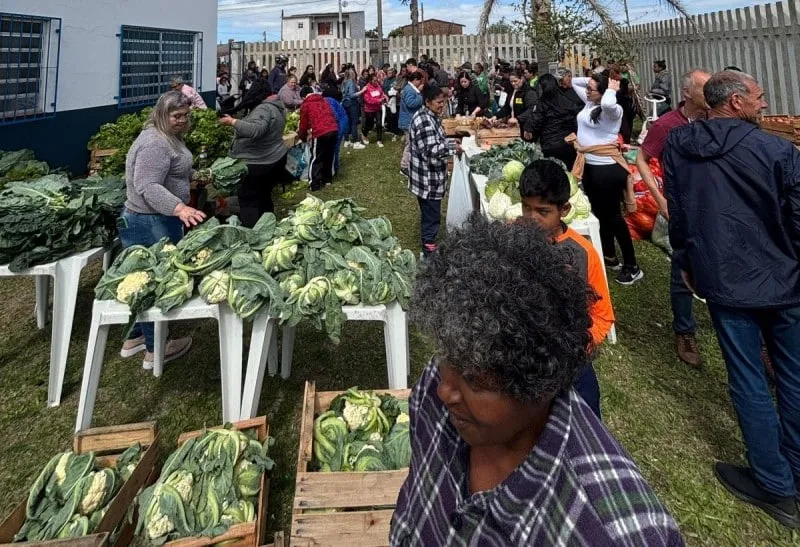 Entrega do Programa PAA Compra com Doação Simultânea. (Foto: SDR)