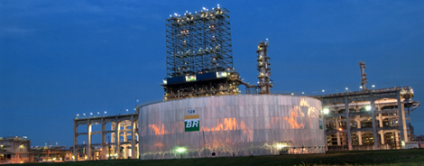 Estatal tem política diferenciada para venda de gasolina e diesel as distribuidoras (Foto: Divulgação/Petrobras)