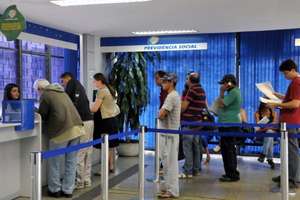 Relatórios convalidados pelo TCU demonstram uma incidência de 16% a 30% de fraudes nesse tipo de benefício (Foto: Antônio Cruz/Agência Brasil)