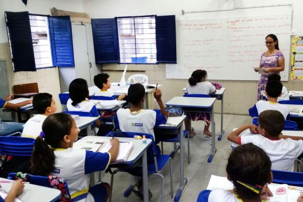 Antes, o procedimento era previsto somente quando o número de faltas ultrapassasse o limite em 50% (Foto: Reprodução/Agência do Rádio)