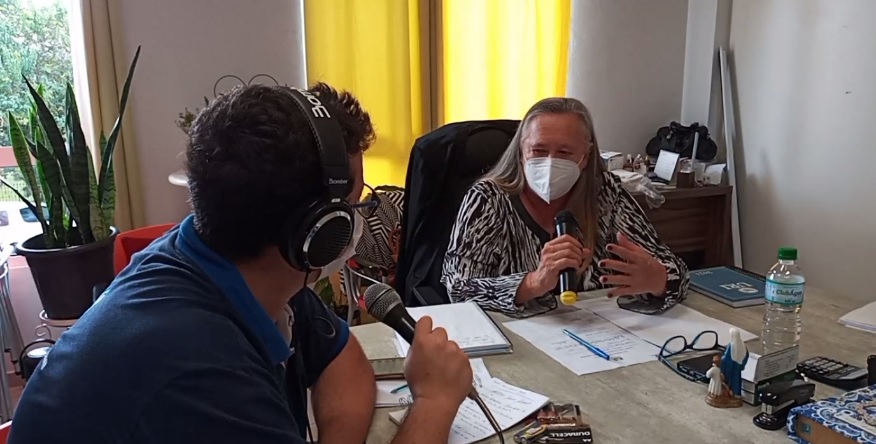 Entrevista foi entrevistada através da Rádio Província e pela facebook 