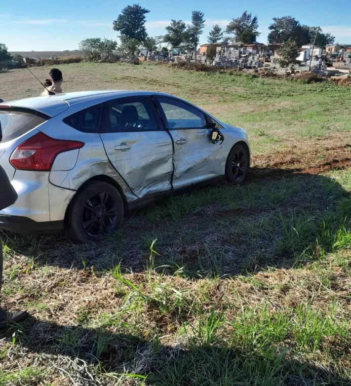 Acidente na ERS-330 mobiliza atenção na entrada de Miraguaí