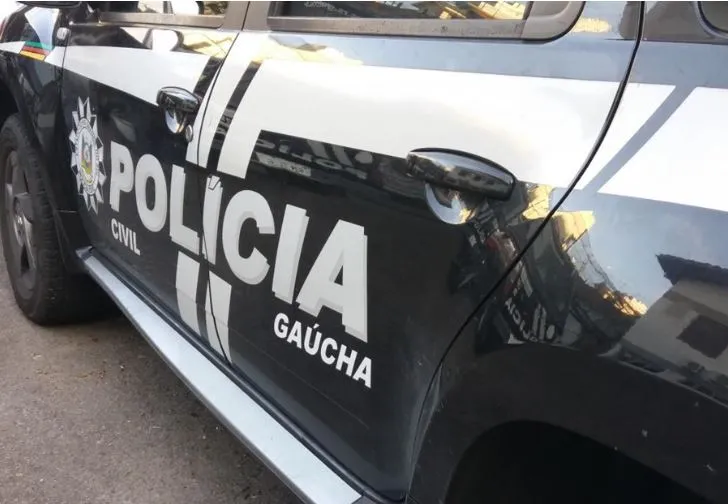 Ônibus é apreendido para análise em apuração de acidente fatal em Tenente Portela