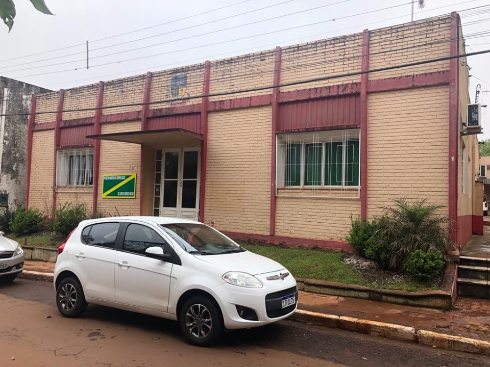Prédio da antiga prefeitura, que por vários anos abrigou a Secretaria Municipal da Educação (Foto: Diones Roberto Becker)