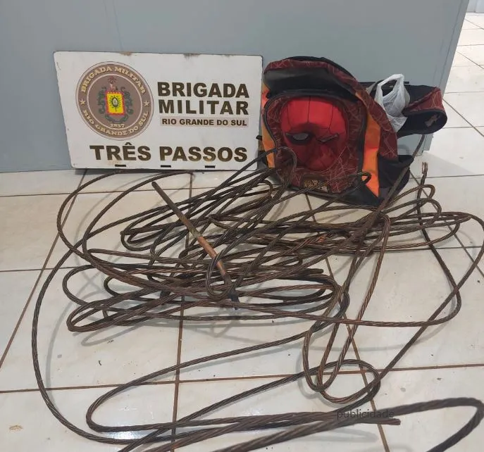 Homem é preso por furto de fios de cobre em Escola de Três Passos