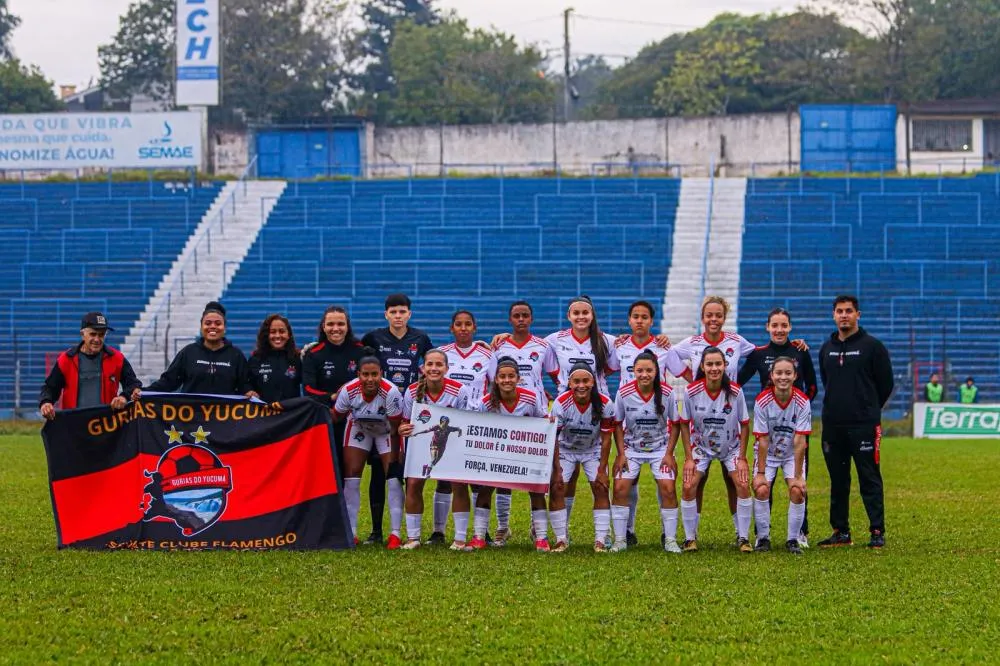 (Foto: Divulgação Gurias do Yucumã/Flamengo) 