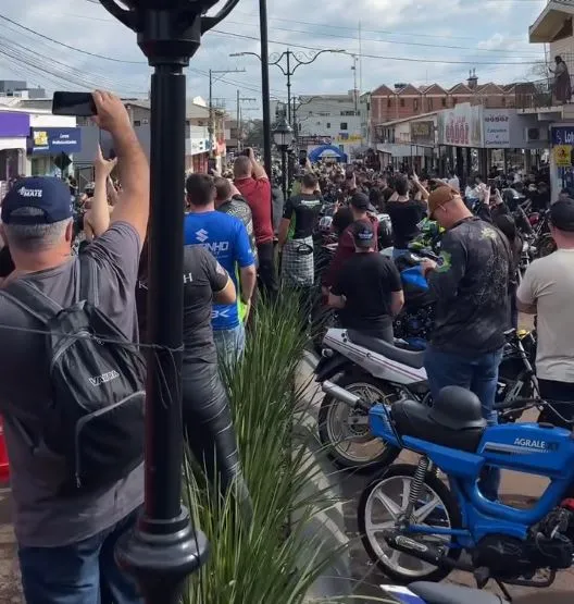 Moto Almoço reúne motociclistas da região e marca ampliação da Serginho Moto Esporte