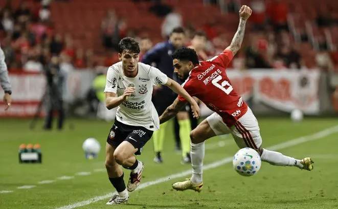 Inter enfrenta o Corinthians por vaga nas quartas da Copa do Brasil