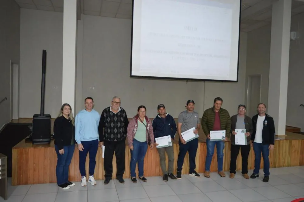 Reunião para apresentar o regulamento e alinhar as modalidades (Foto: Divulgação | ASCOM Derrubadas)