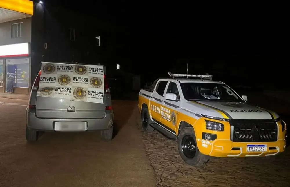 GM Meriva estava abandonada no acostamento da rodovia, na altura do km 48 (Foto: Divulgação | CRBM)