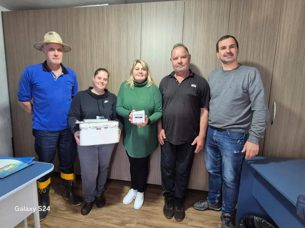 Administração Municipal adquiriu um lote de imunizantes para proteger o rebanho e auxiliar os pecuaristas locais (Foto: Divulgação | ASCOM Barra do Guarita)