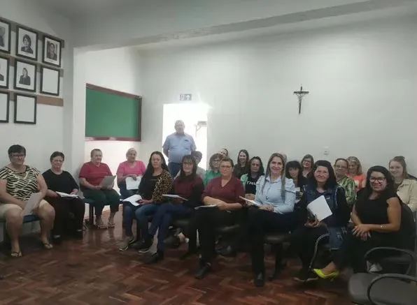 Vista Gaúcha prepara campeonato feminino de canastra e bolãozinho