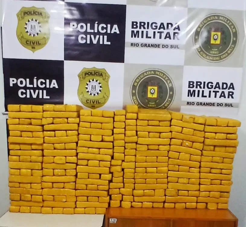 Operação apreende 231 quilos de maconha e prende duas pessoas em Crissiumal